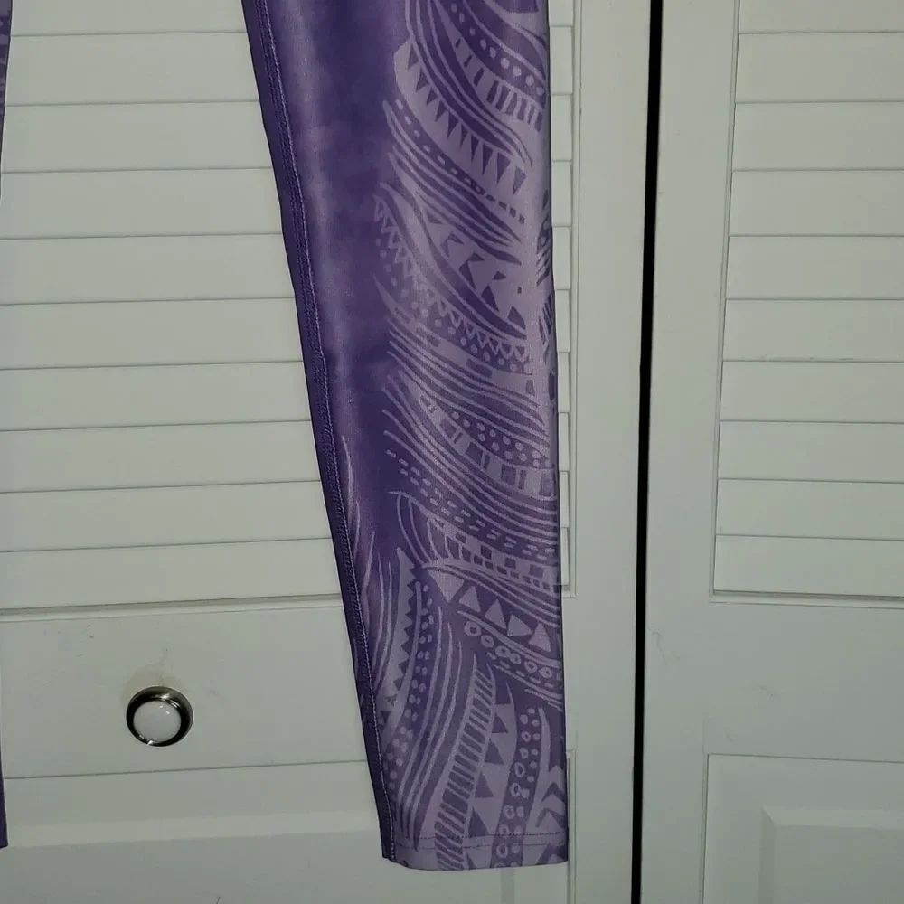 My Inner Fire Leggings - Picture 3 of 4